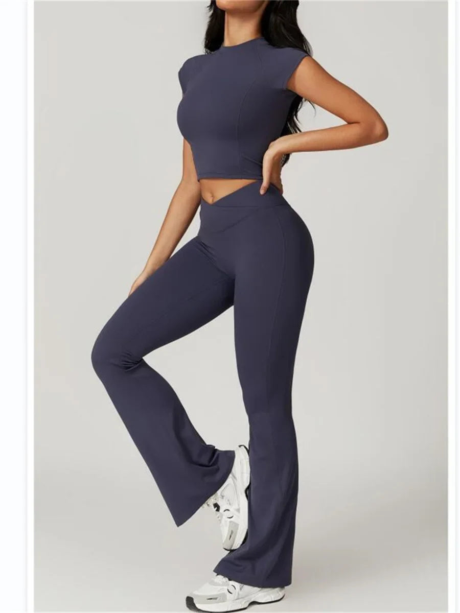 Stylish and Supportive Yoga Set for Women
