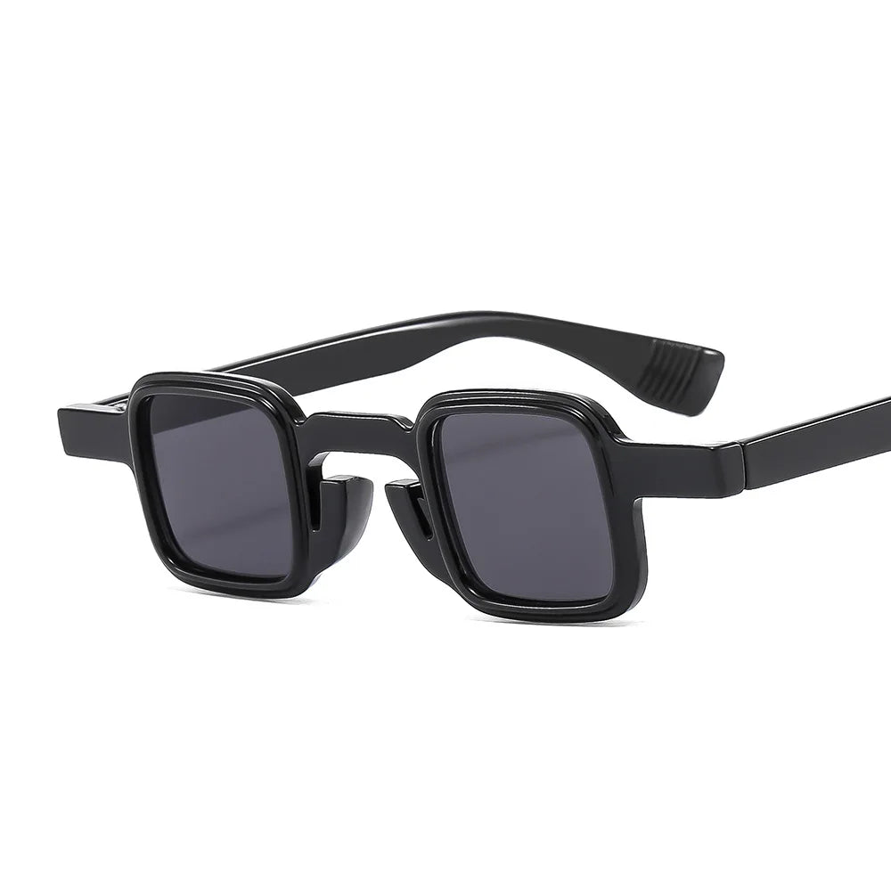 Ins Popular Fashion Small Square Sunglasses Women Retro Punk Shades UV400 Men Clear Ocean Lens Trending Rivets Sun Glasses
