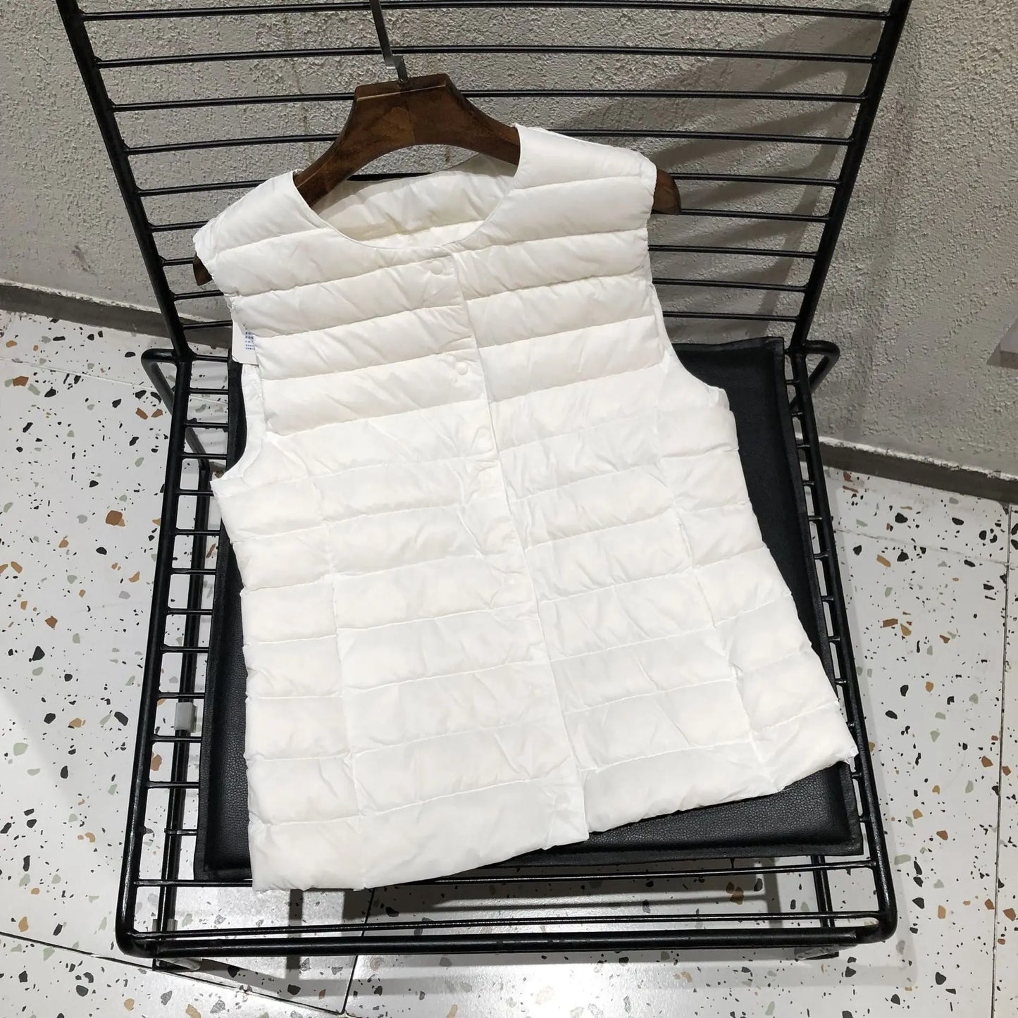 Female 90% White Duck Down Ultra Lightweight Packable Warm Down Liner Vest 2023 New Women Sleeveless Puffer Jacket