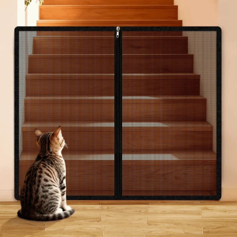 New Metal Mesh Dog Barrier Fences Breathable with Zipper Net Stairs Gate Easy to Install Folding Dog Safety Fence for Cats Dogs