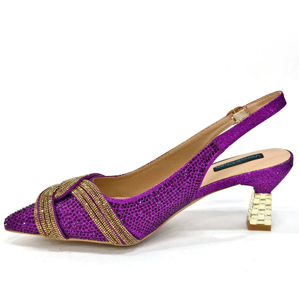 Zapatos y bolso de diseño italiano para mujer