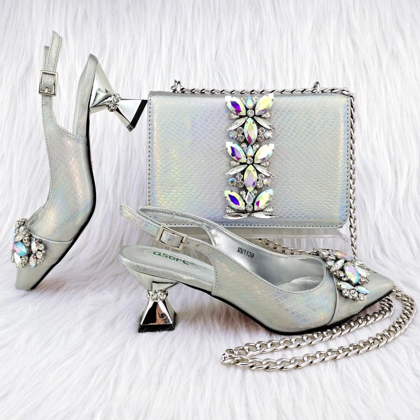 Último Conjunto de Zapatos y Bolso a Juego HGY1-1