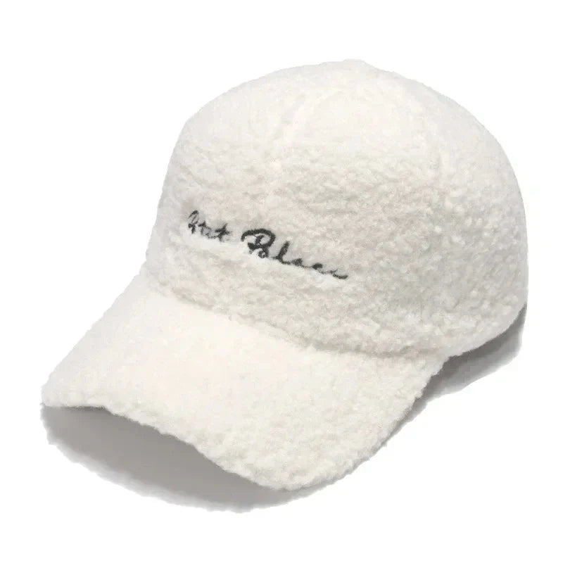 Gorra de béisbol de lana de cordero — Gorro de invierno de felpa estilo coreano para mujer