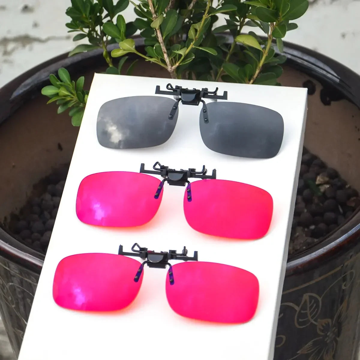 SHINU Polarized clip-on glasses Anti Blue Light Polarized Sunglasses Worn Over Glasses Yellow Lenses Glasses For Night Driving