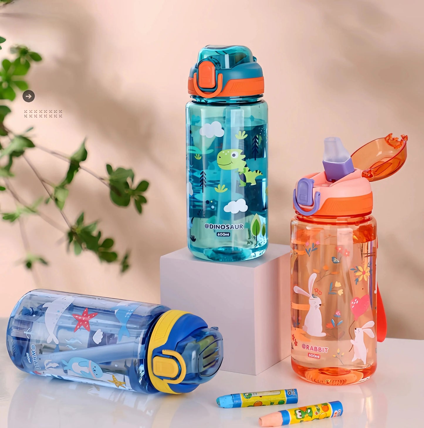 600ml Dinosaur Water Bottle with Silicone Straw
