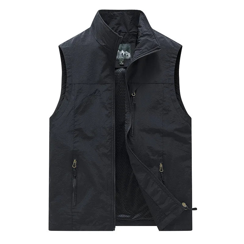 FGKKS Spring New Men Waistcoat Outdoor Leisure Solid Color Vest Young Middle-aged Photography Fishing Casual Vest Jacket Male