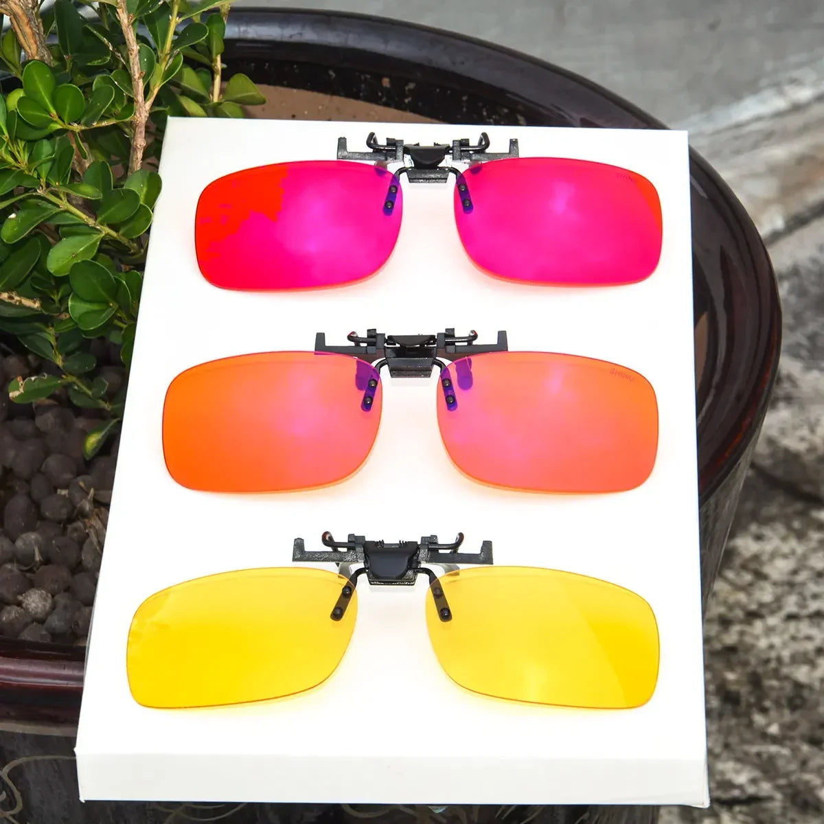 SHINU Polarized clip-on glasses Anti Blue Light Polarized Sunglasses Worn Over Glasses Yellow Lenses Glasses For Night Driving