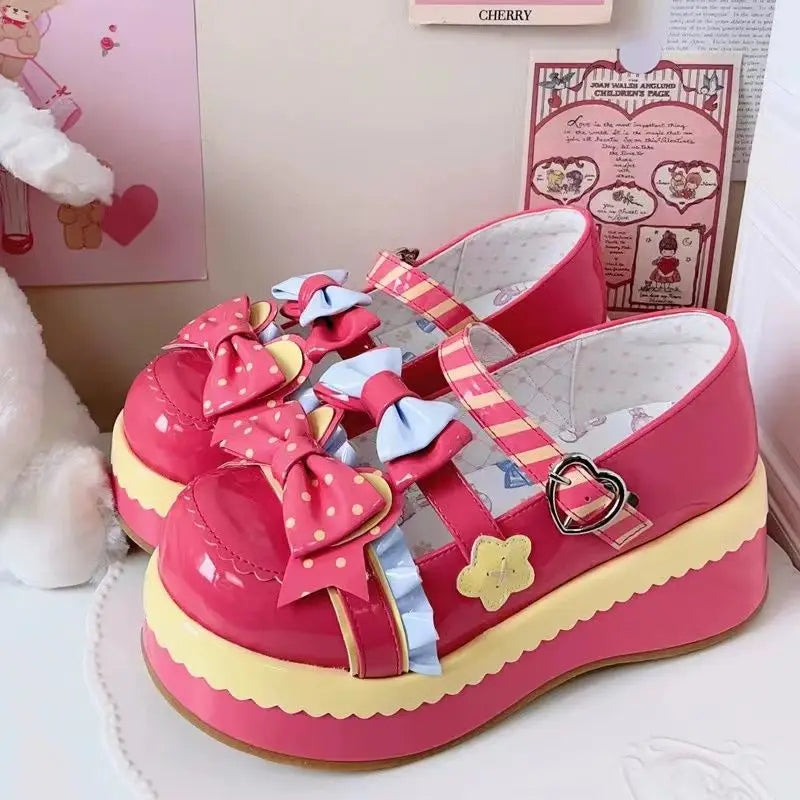 Zapatos Mary Jane con bonitos lazos