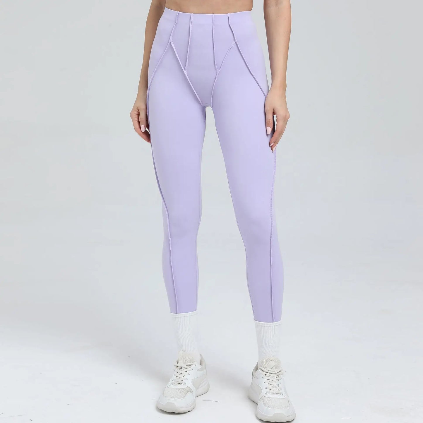 2-Piece Yoga Set – Open Back Sports Bra & High Waist Shorts