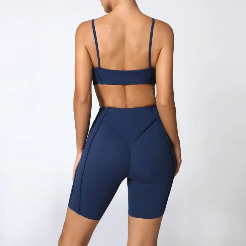 2-Piece Yoga Set – Open Back Sports Bra & High Waist Shorts
