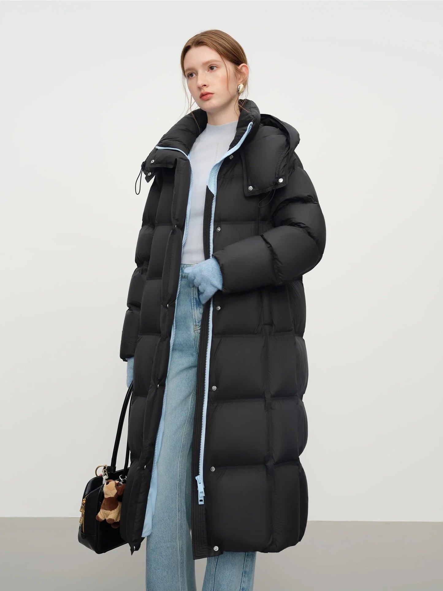 FSLE 2025 Winter New Women's Long Puffer Down Coat with Hood Two-Tone Color Block Thermal Insulated Jacket Heavy Warm Outerwear