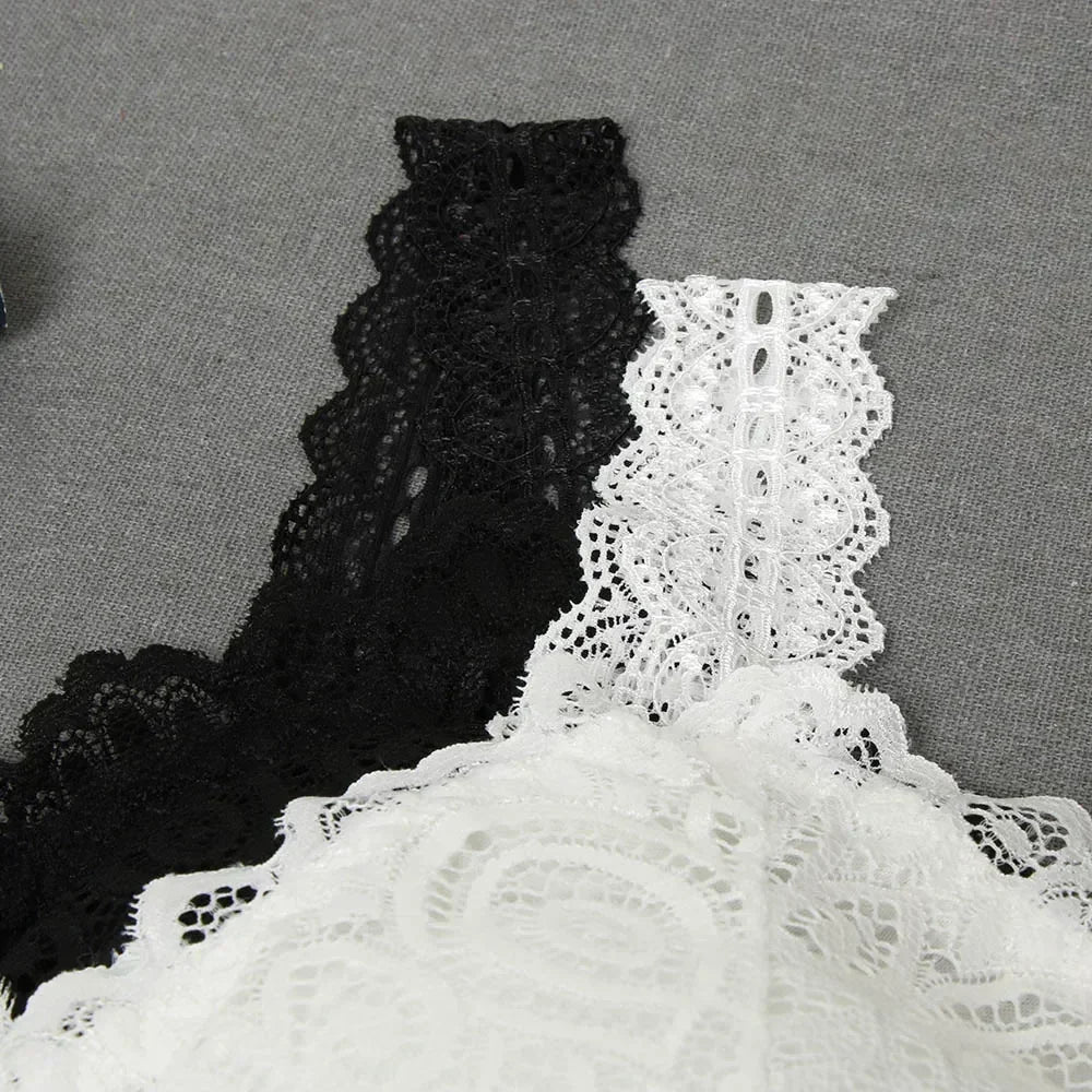 Nuevos tops de tirantes sexis de encaje floral con relleno para mujer, en blanco y negro, de algodón, con cuello en V, estilo chaleco de encaje a crochet informal