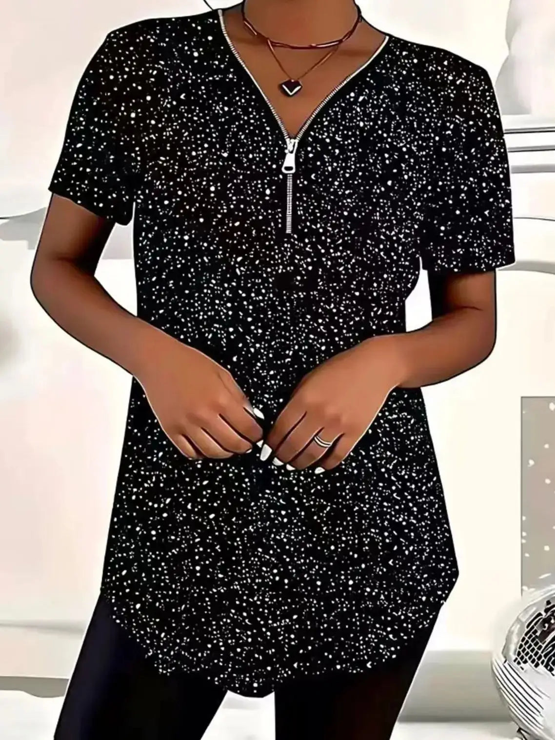 plus size women's summer new short sleeved casual polka dot top V-neck zipper curved hem T-shirt daily essential