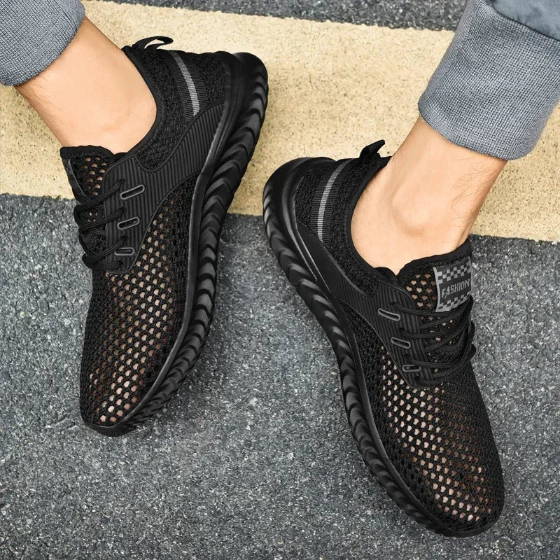 Men's and Women's Fashionable Sports Shoes, Breathable and Lightweight Casual Tennis Shoes, Hollow Mesh Men's Running Shoes