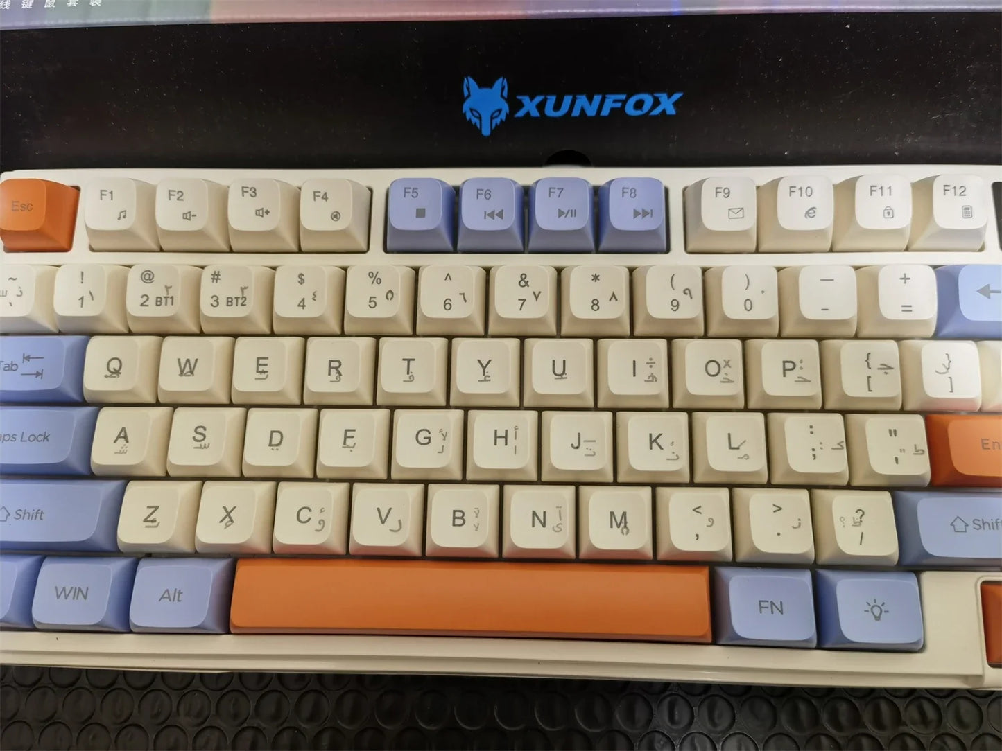 Wireless Keyboard 80 Key 80% Layout Spanish Russian Arabic Korean Keyboard Mouse Set Bluetooth 2.4G 2000mAh Type C K92 Backlight