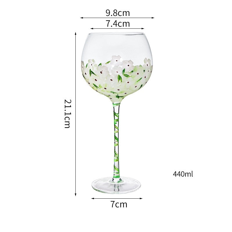 Copas de cristal con flores pintadas a mano