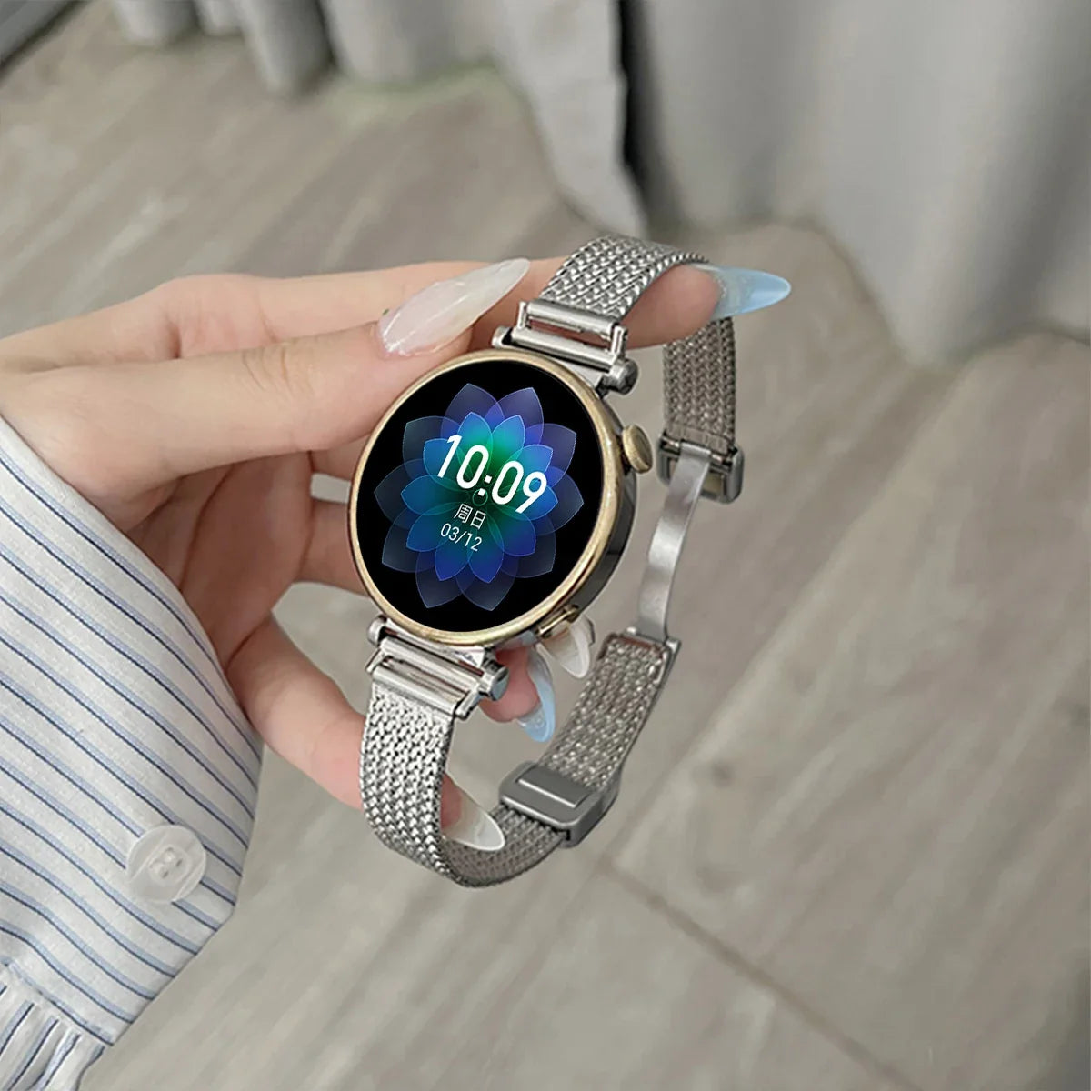 Suunto Race, Vertical & 9 Peak Slim Magnetic Metal Mesh Band