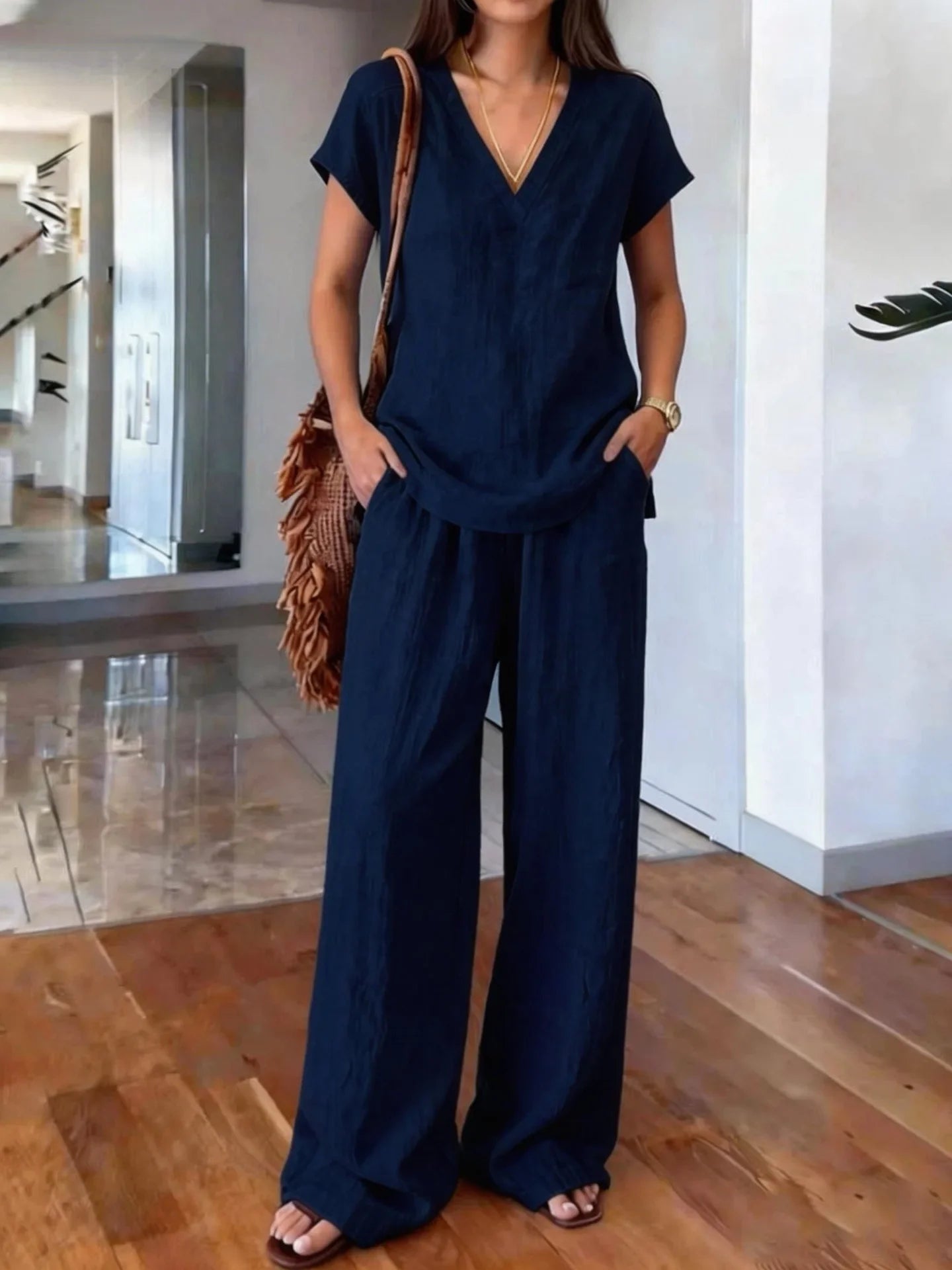 Loose Summer Trousers Set Solid Color Simple Daily Comfortable V-neck Short-sleeved Pullover Top Wide-leg Trousers Two-piece Set