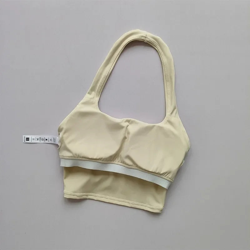 Dicha sin espalda: Sujetador deportivo sexy y crop top de yoga