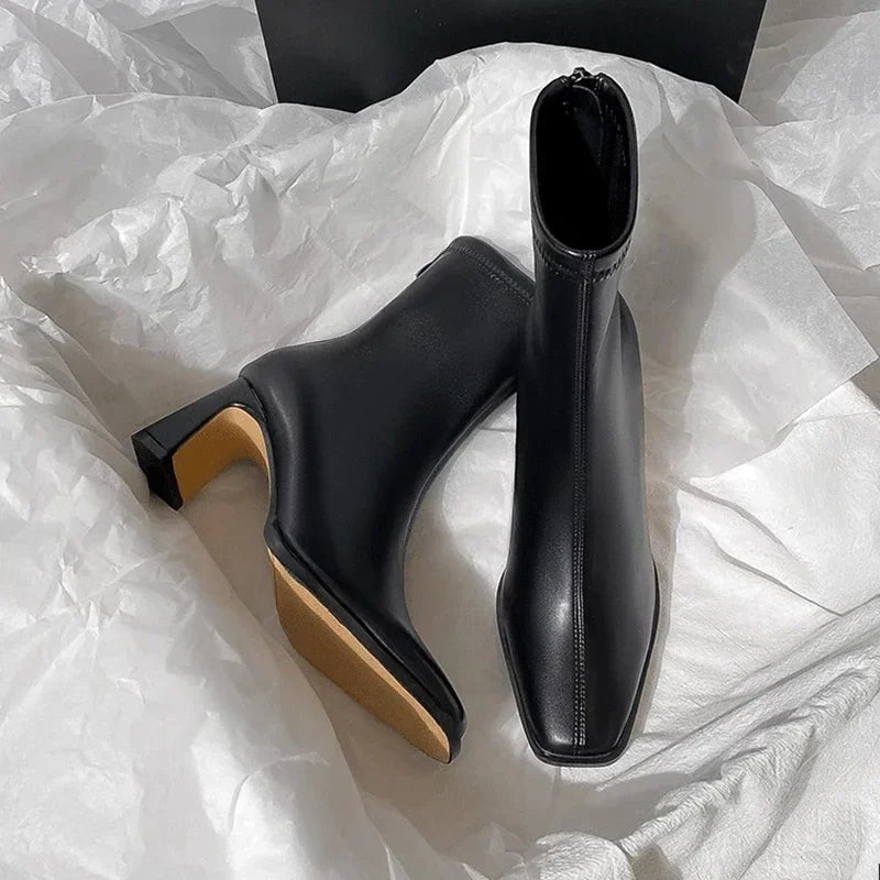 Cozy and Chic Women's Ankle Boots for Fall/Winter