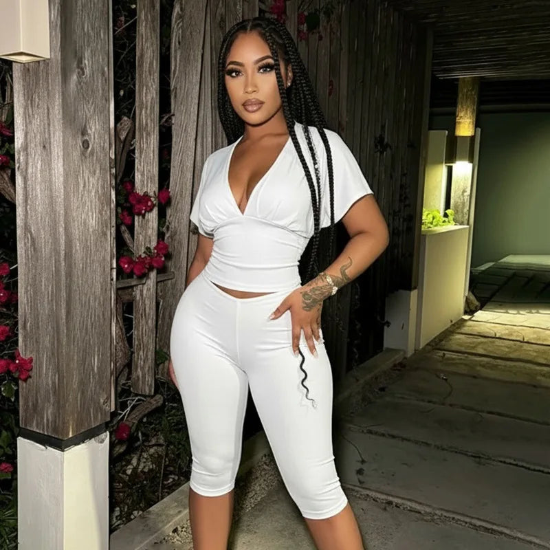 Women Sexy 2 Piece Pant Sets Summer Club Party Batwing Sleeve V Neck Crop Top Capri Pants Matching Set Beach Vacation Outfits