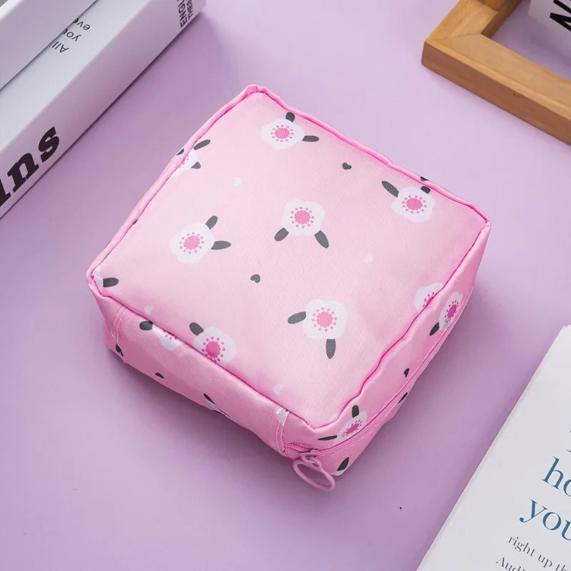 Zero Wallet Sanitary Napkin Storage Bag Portable Mini Simple Cartoon Cute Large Capacity Sanitary Cotton Portable Storage Bag