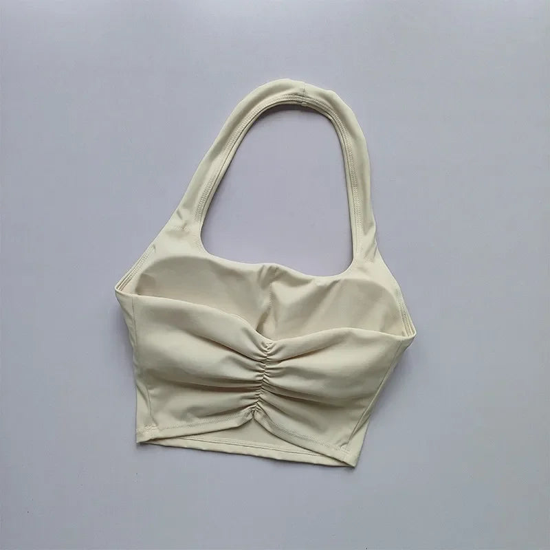 Dicha sin espalda: Sujetador deportivo sexy y crop top de yoga