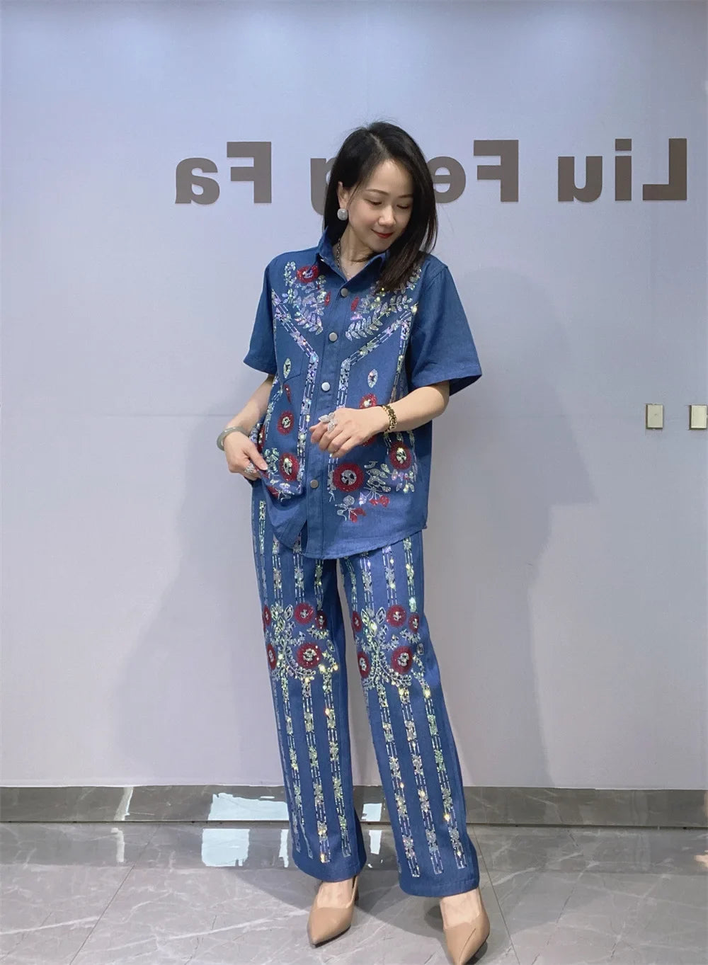 Sequins Flower Pattern Denim Turn Down Collar Short Sleeve T Shirt 2 Piece Set Woman Jeans Straight Leg Pant Set 2026 Summer