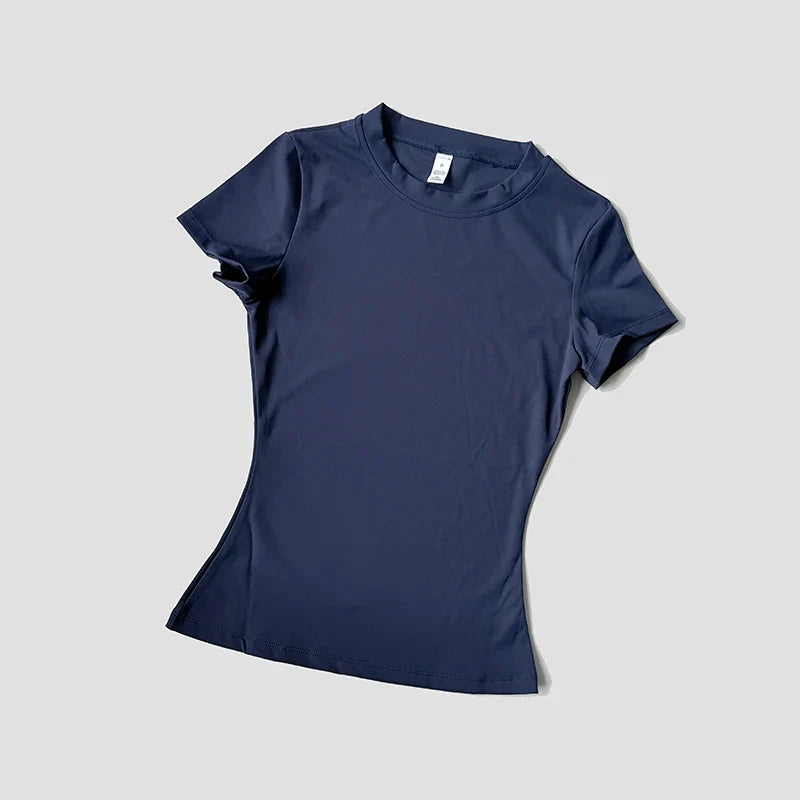 Seamless Moisture Wicking Yoga Shirt for Flexible Performance