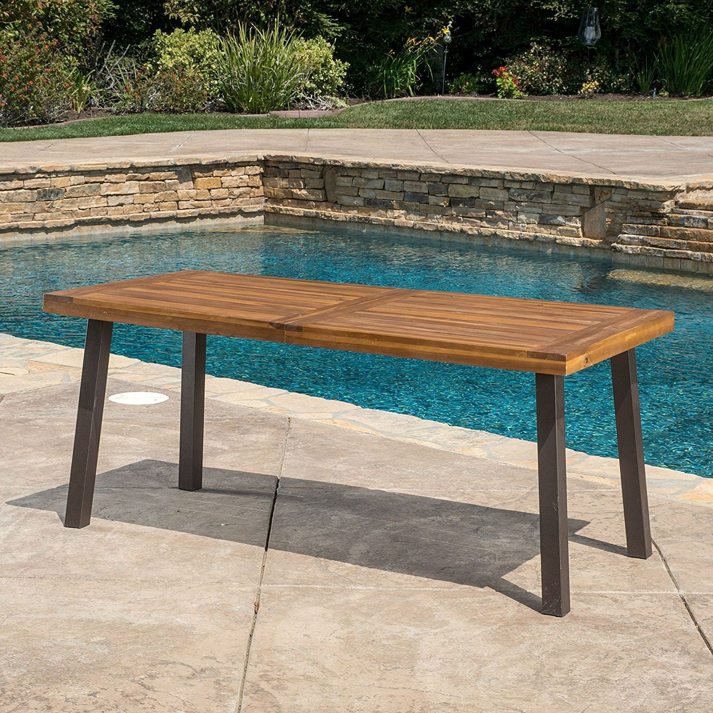 Mesa de comedor de patio exterior de madera de acacia de 69 x 32 pulgadas con acabado de teca