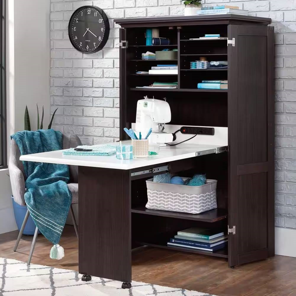 Armario con escritorio de ordenador y mesa para manualidades con superficie abatible, con acabado en madera marrón oscuro