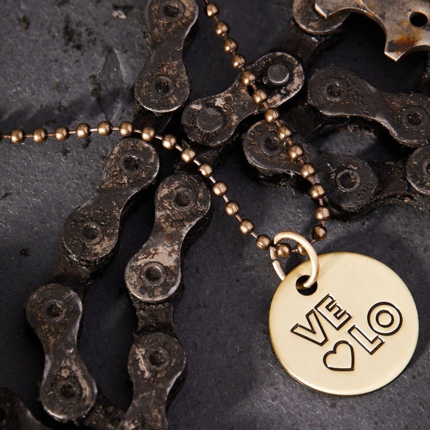 Charm VELO