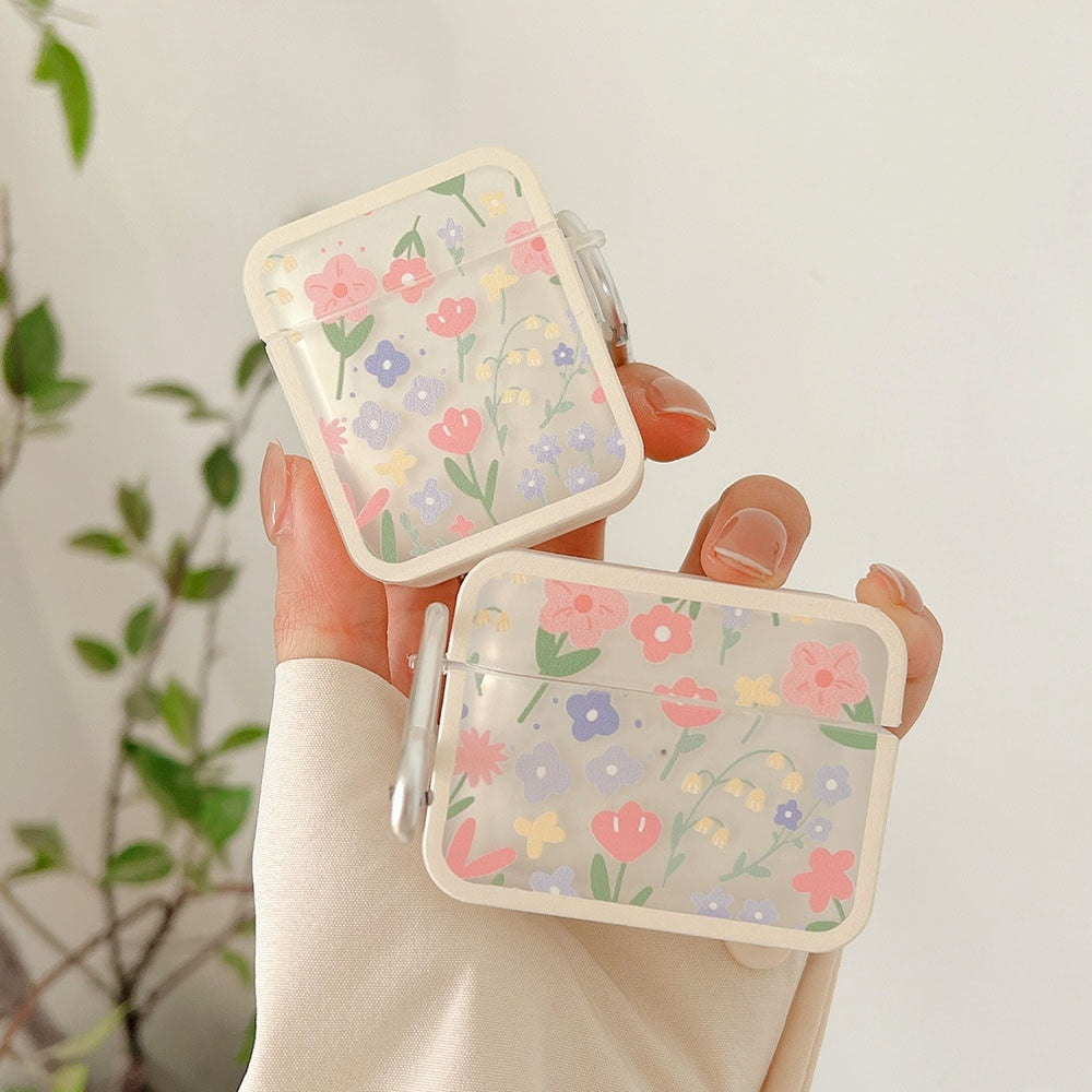 Estuche para AirPods con flores en colores pastel