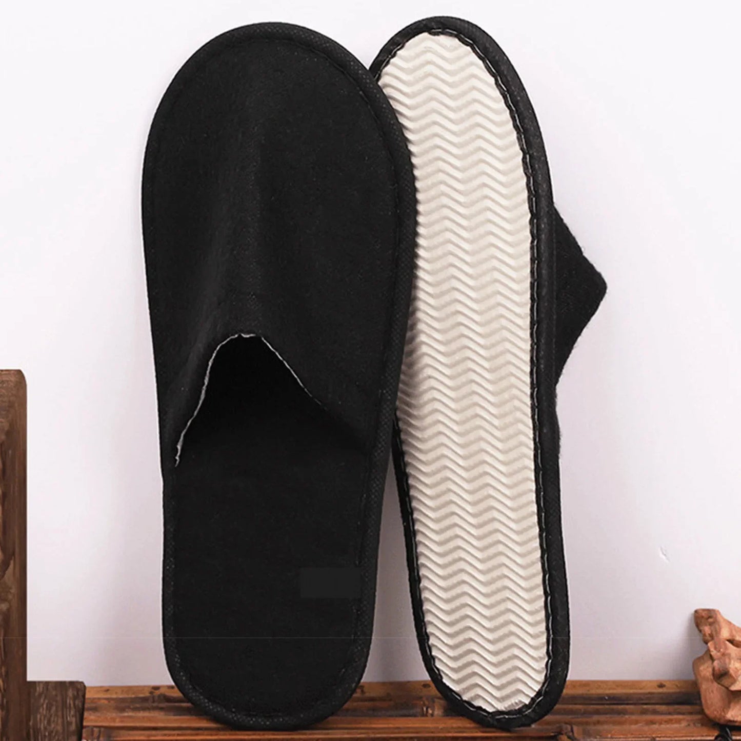 Portable Home Guest Slippers Comfortable to Wear Thickened Slippers for Home and Travel Guests Use