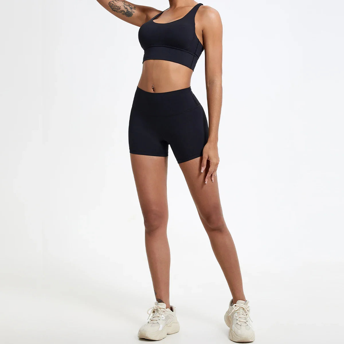 Pantalones cortos de gimnasio tipo leggings con efecto push-up para glúteos de mujer