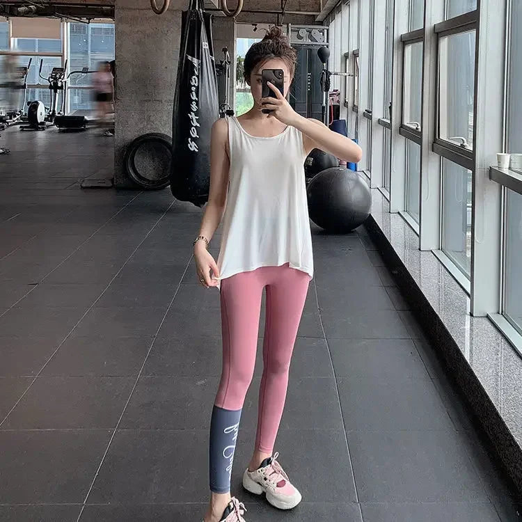 Blusa hermosa de mujer holgada con espalda abierta