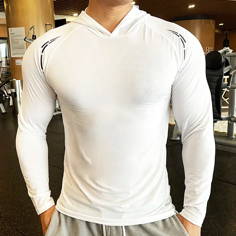 Camiseta de gimnasio con capucha FlexFit - Manga larga