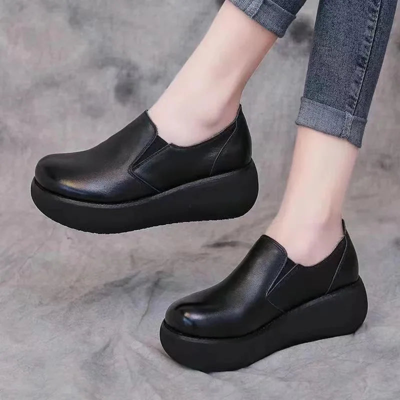 Sneakers Platform Women Shoes 2025 New Flat Wedges Fashion Round Toe Slip on Shoes for Women Leather Work Shoes Heighten Loafers