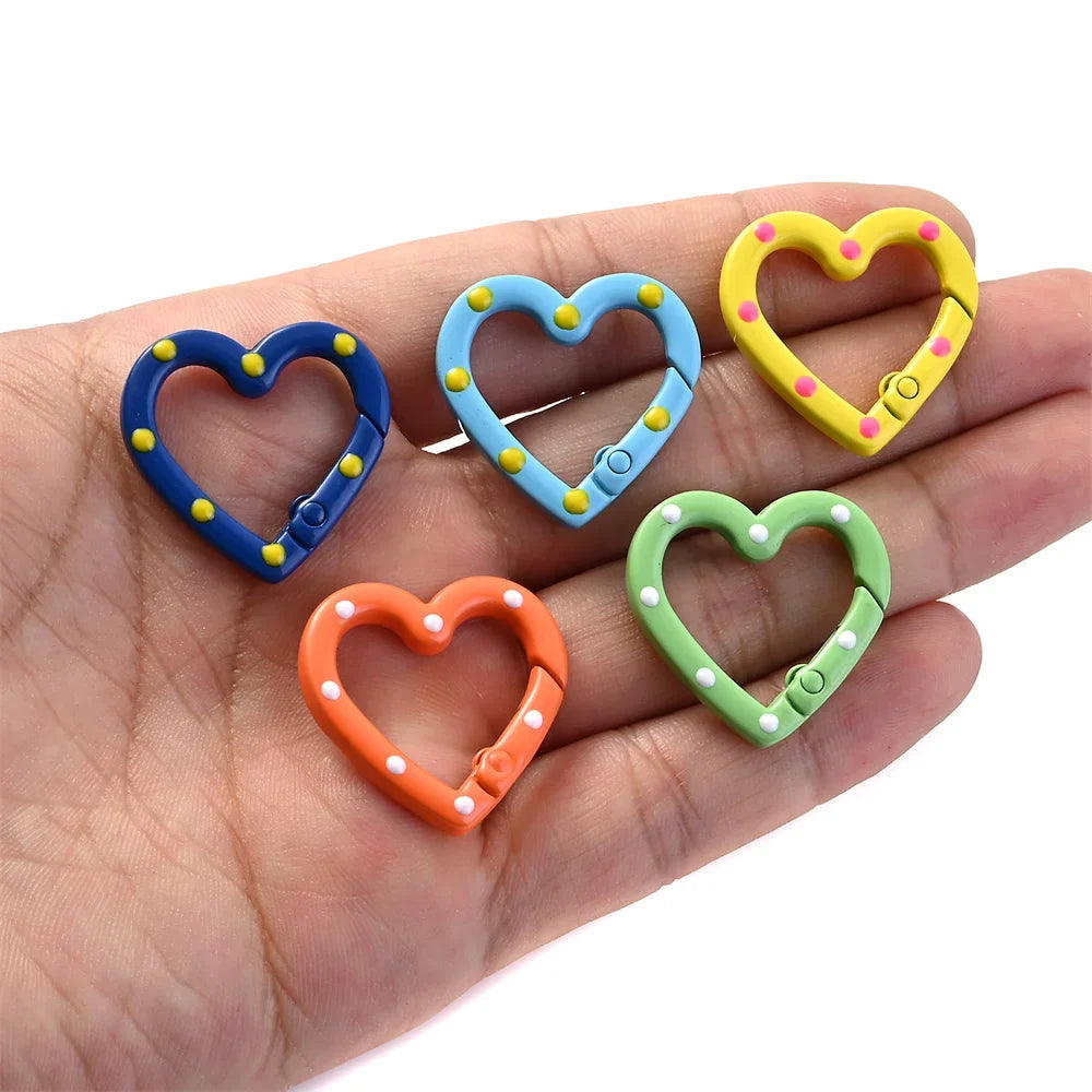 5pcs Multicolor Metal Heart Ring Spring Clasp Carabiner Keychain Clips Hook Dog Chain Diy Jewelry Buckle Connector Supplies