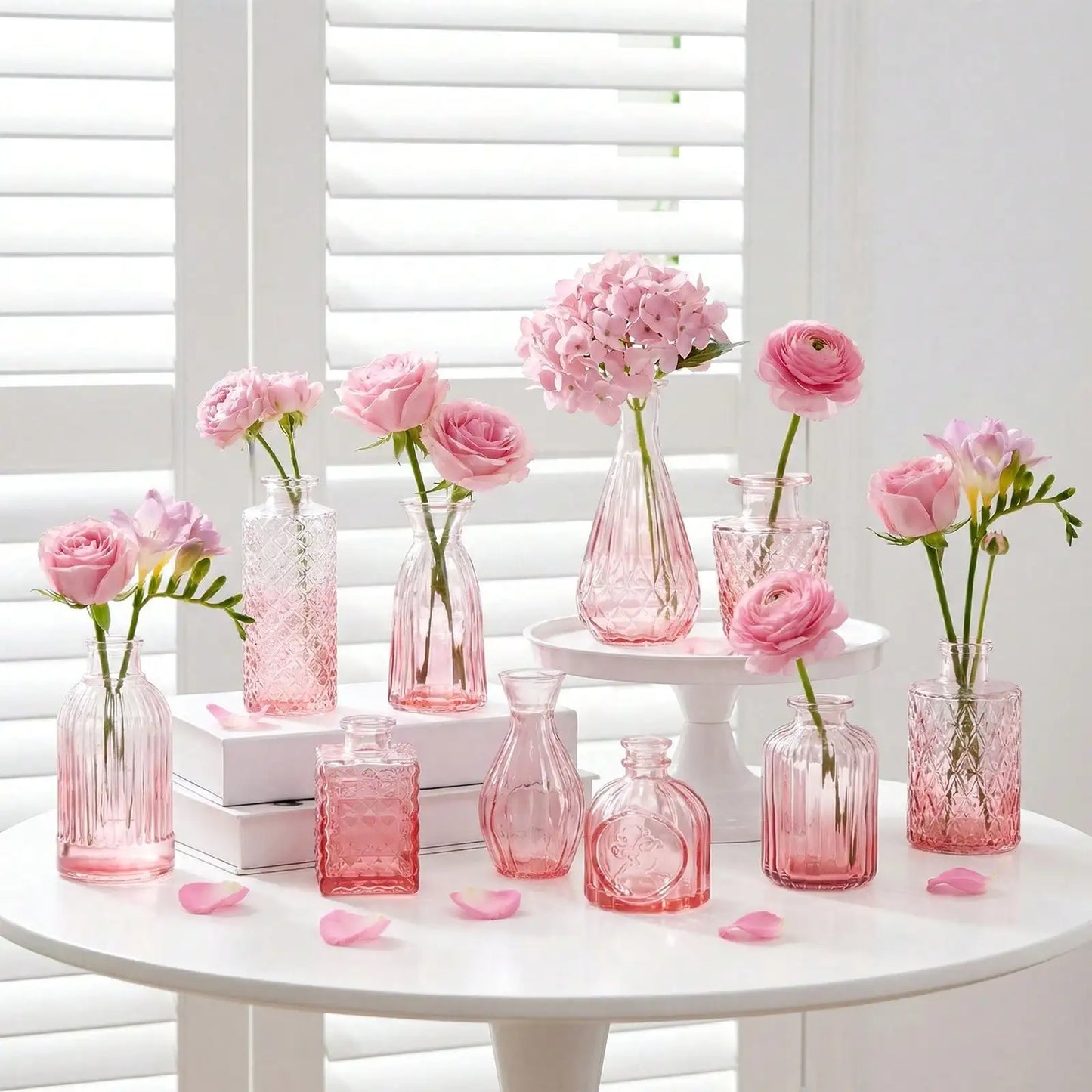 12 Pack Glass Bud Vase Set, Small Vintage Flower Vases for