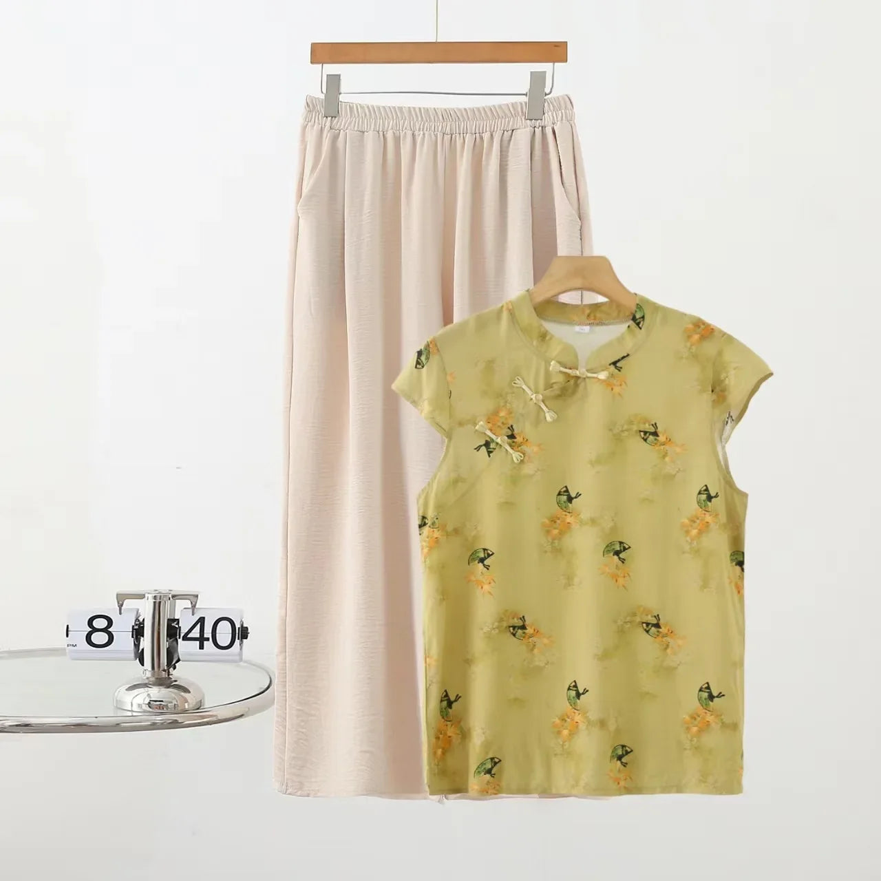 Summer Cotton-silk blend Cheongsam 2 Pcs Set Loose Short Sleeve Frog Closure Tops and Wide leg Pants New Chinese Style Plus size