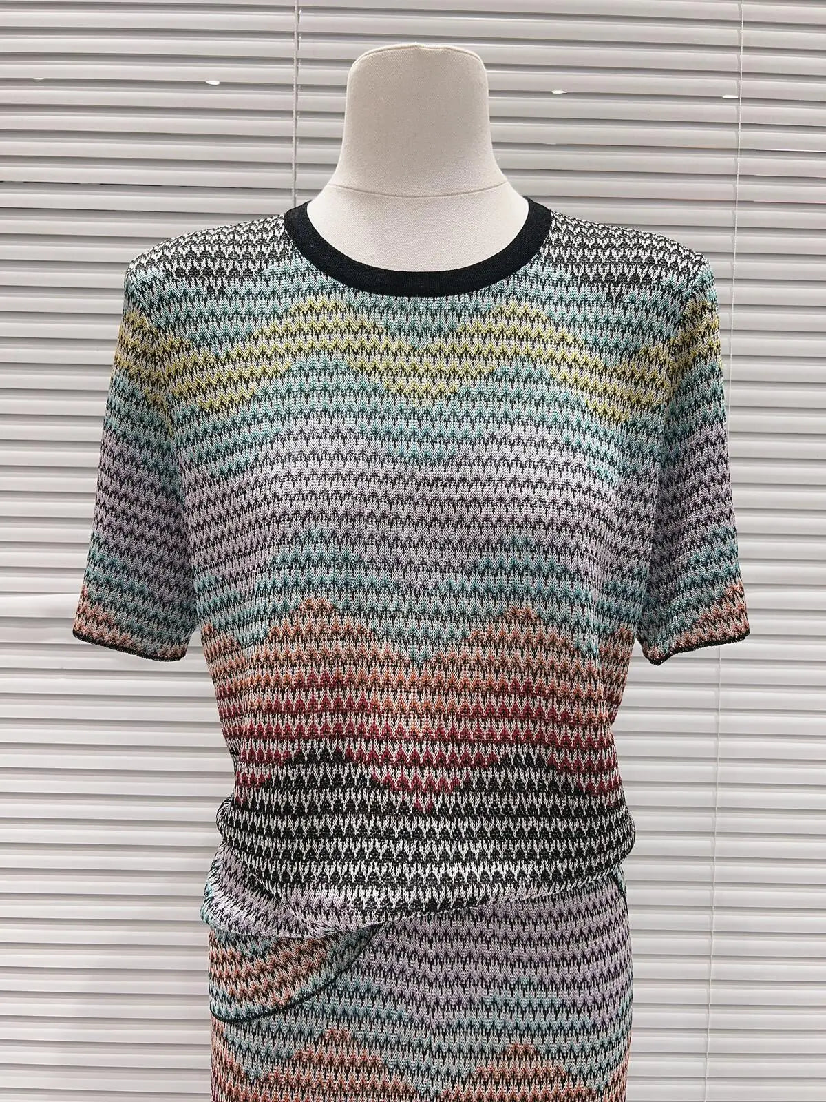 CHUJIE 2026 Summer New, Stylish And Versatile, Round Neck Colorful Contrast Striped, Short-sleeve Knitted Top + Trousers Set