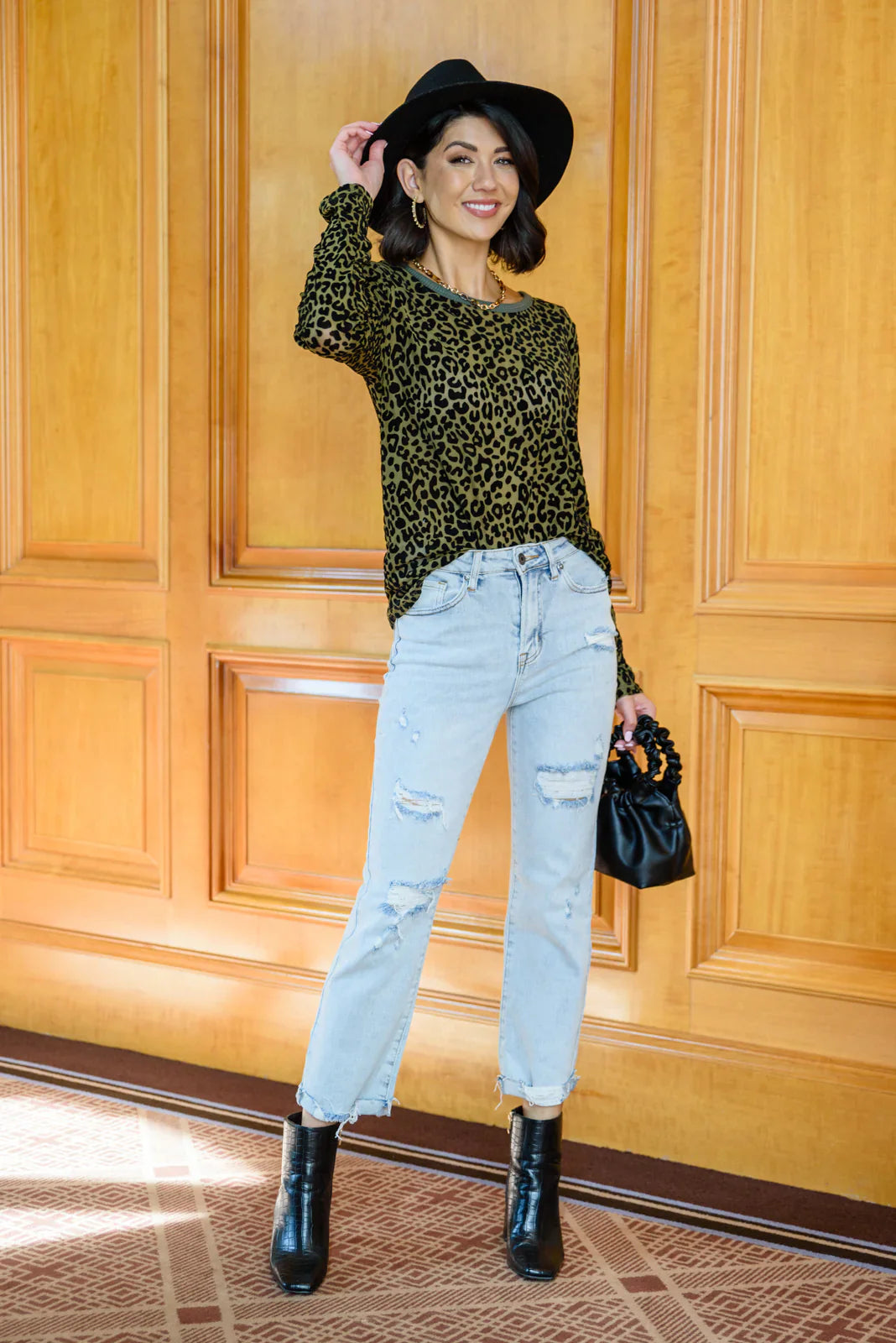 Top con estampado animal "Sass Of It All"