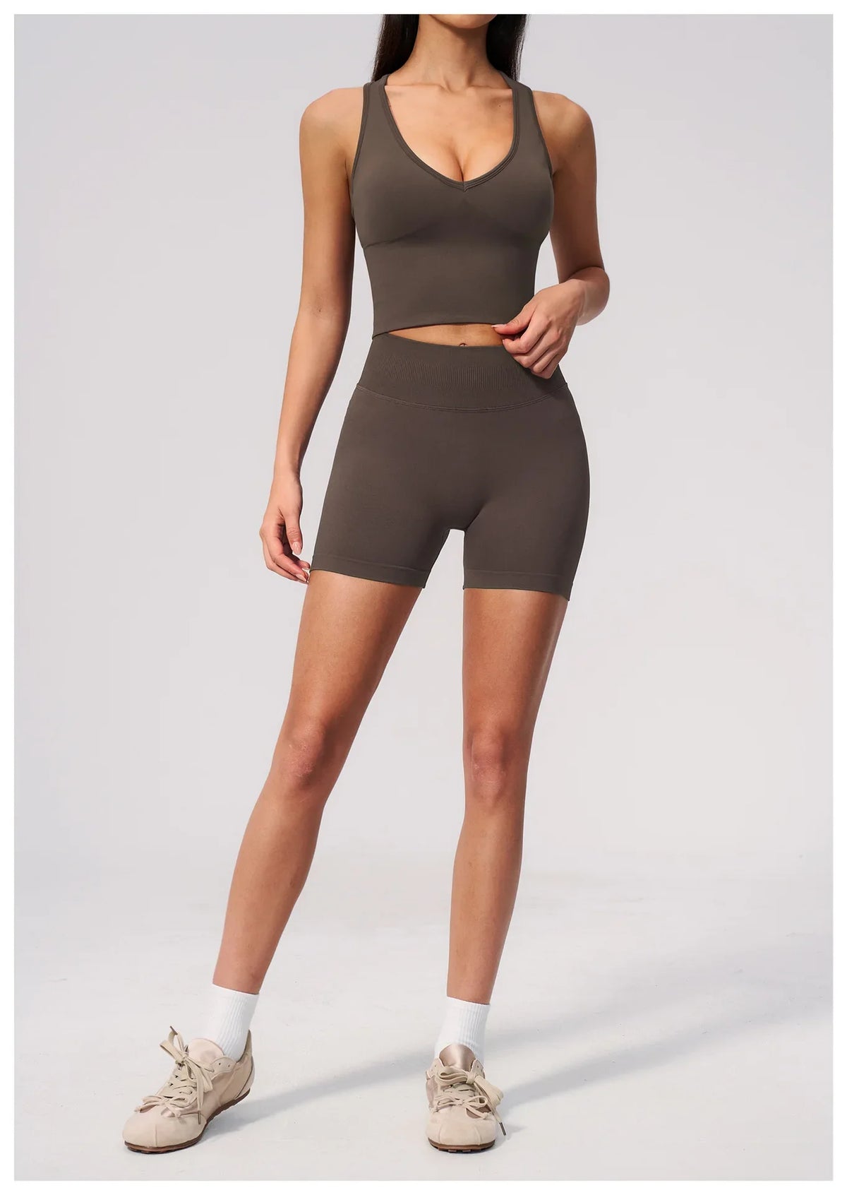Seamless Yoga Sets Women Breathable V Neck Shockproof Sports Vest Fitness Suit Outwear High Waist Shorts Training Fitness Suit