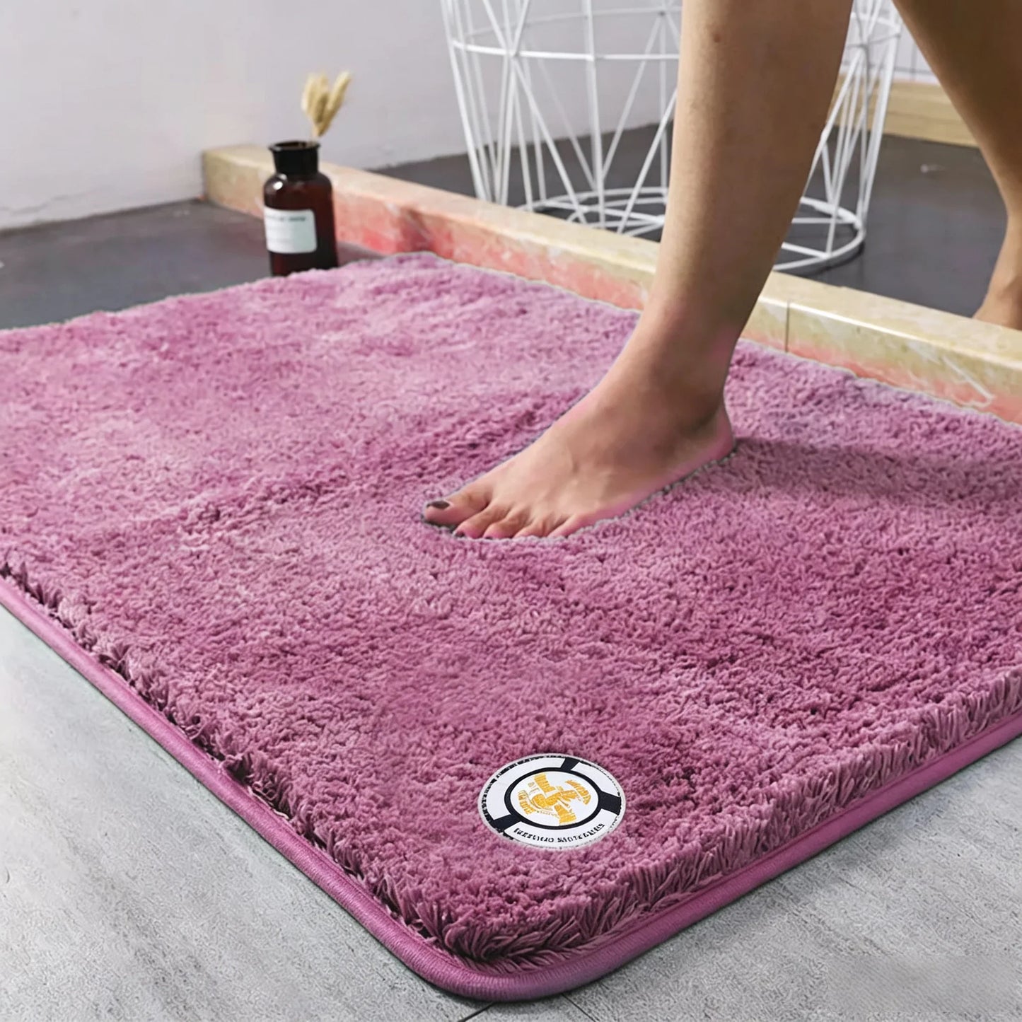 Super Absorbent Non-slip Bathroom Mat Plush Microfiber Quick Dry Washable Soft Bath Rug for Tub Balcony