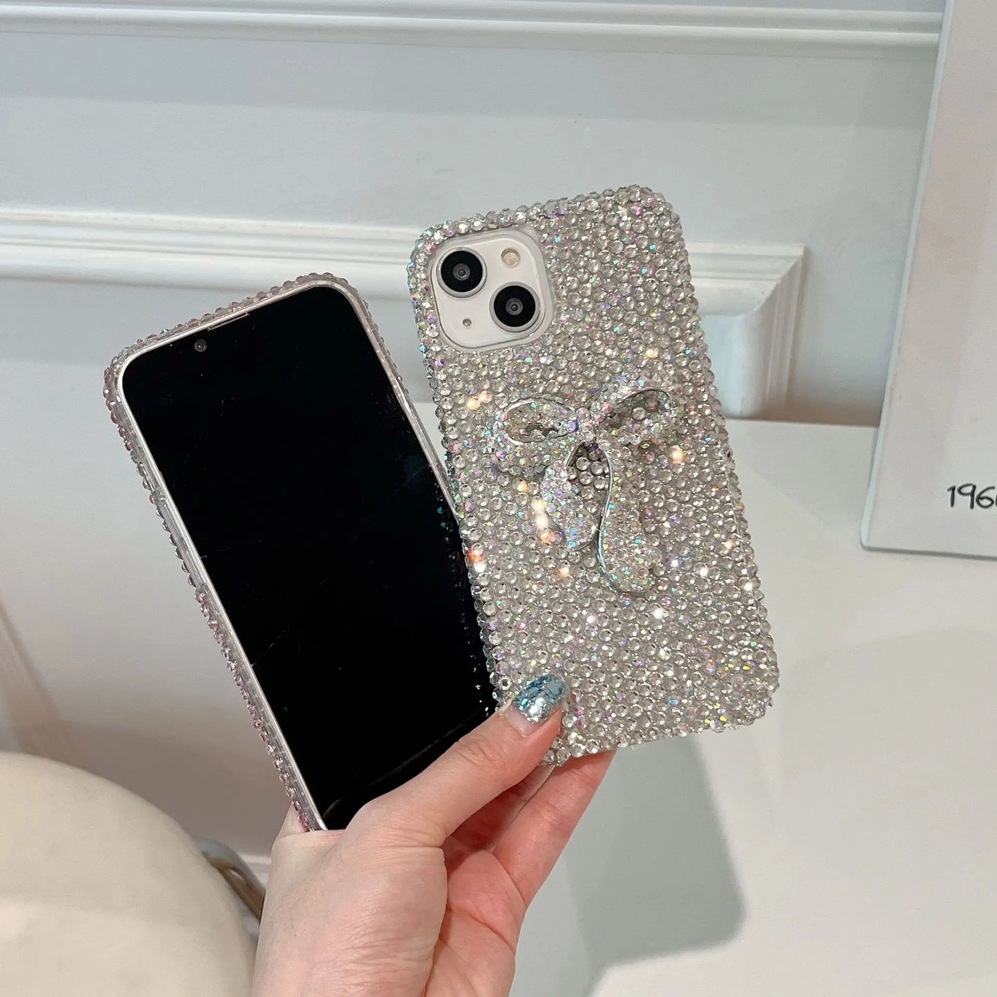 Funda de lujo con lazo de diamantes, brillante y adorable
