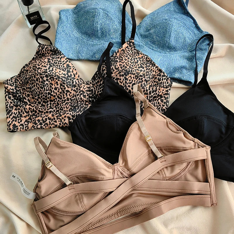 Fashion Women Underwear Cowboy Vest Seamless Simple Bra Deep V Wireless Comfort Brassiere Classic Sling Lingerie Outer Wear