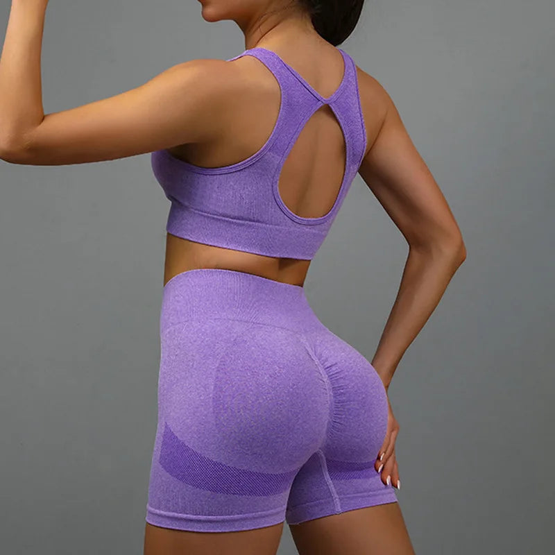 Conjunto de entrenamiento de shorts y traje de yoga para mujer