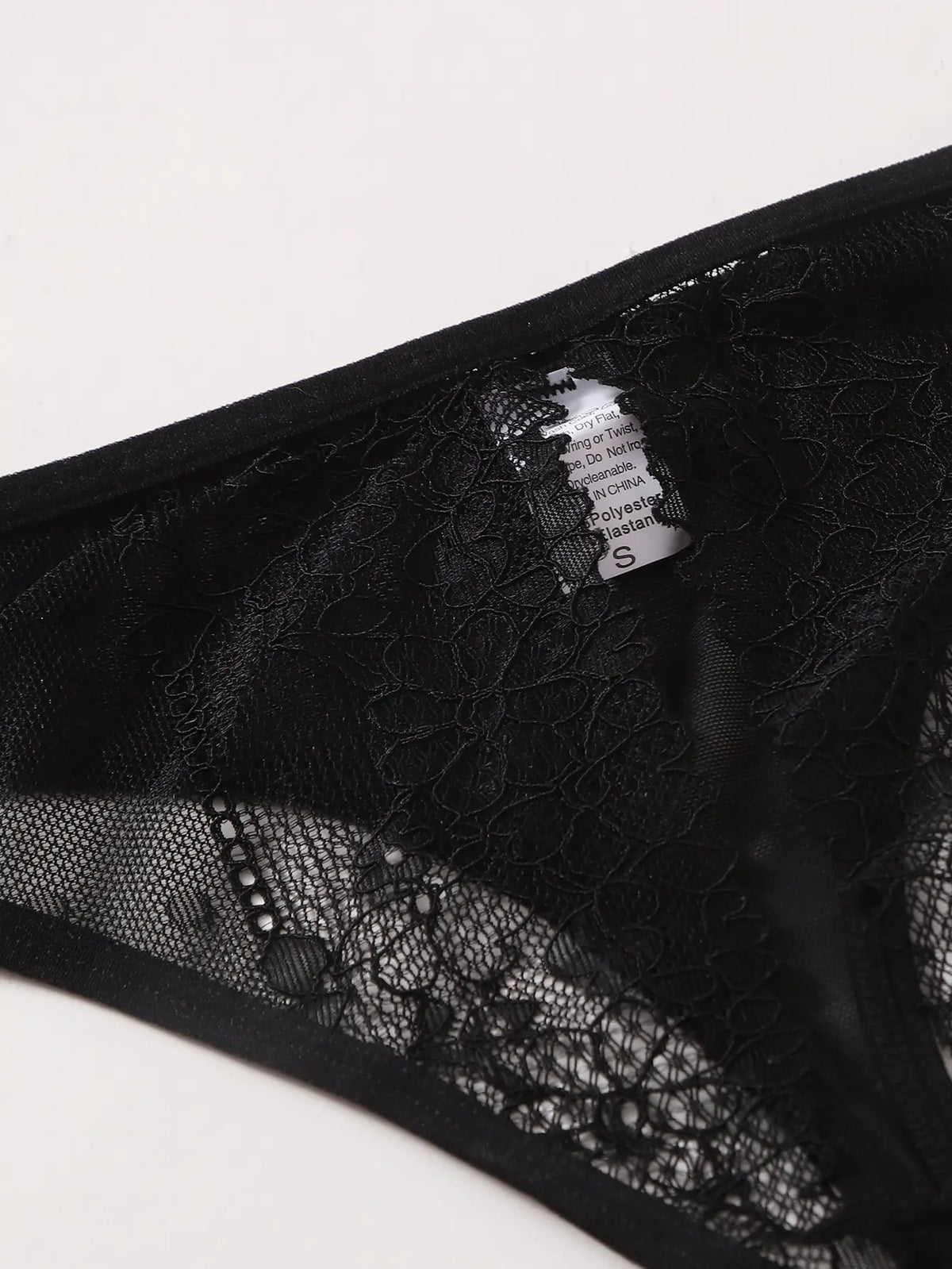 2 pairs of solid colored lace underwear with sexy hollow out fun triangle pants suitable for special occasions C901