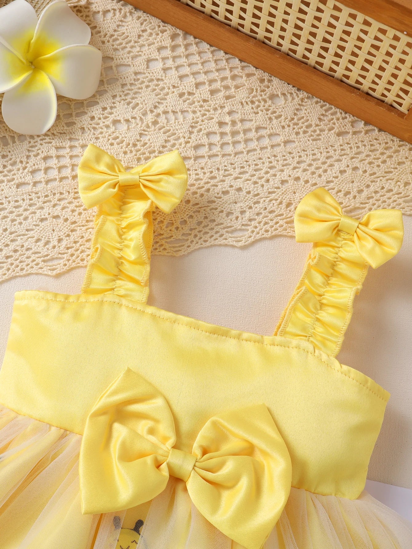 Sweet Baby Girls Summer Yellow Bee Print Mesh Tutu Dress with Bow Accents